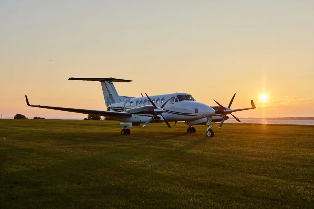 King Air 360/360ER Charter Guide