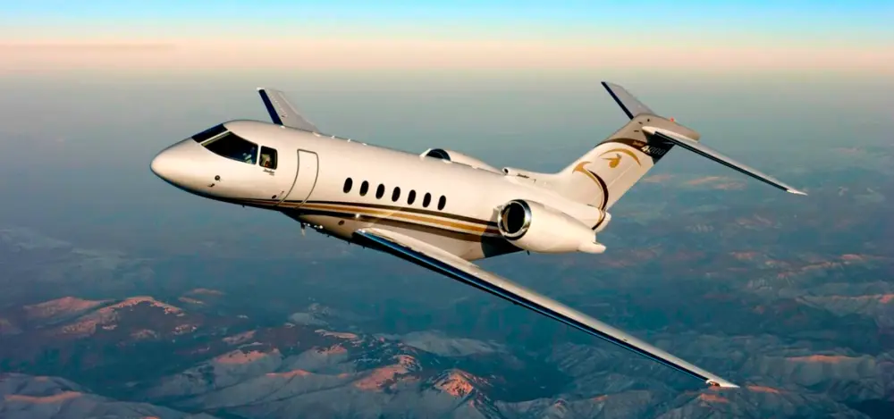 Hawker 4000 Charter Guide