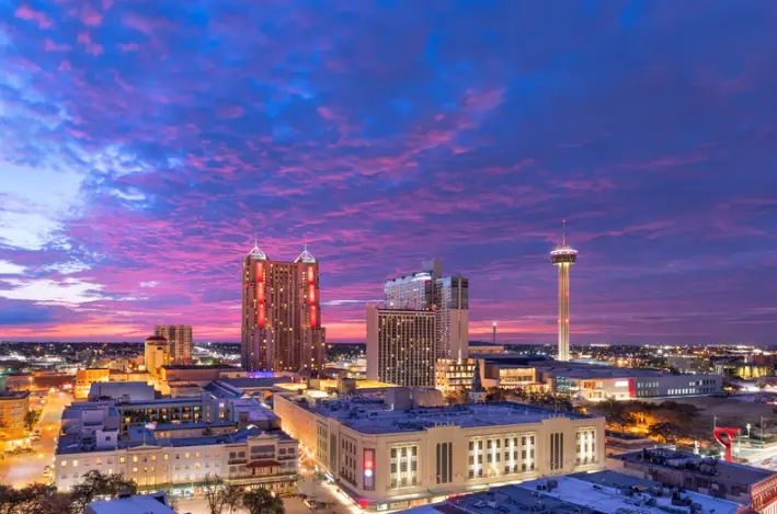 Private Jet Houston to San Antonio