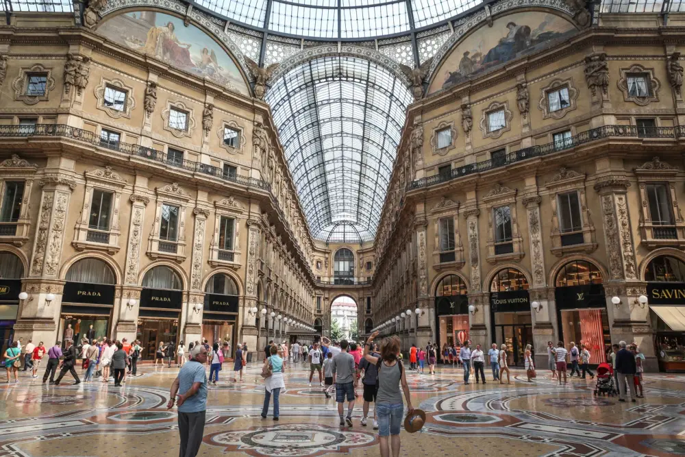 Private Jet Houston to Milan