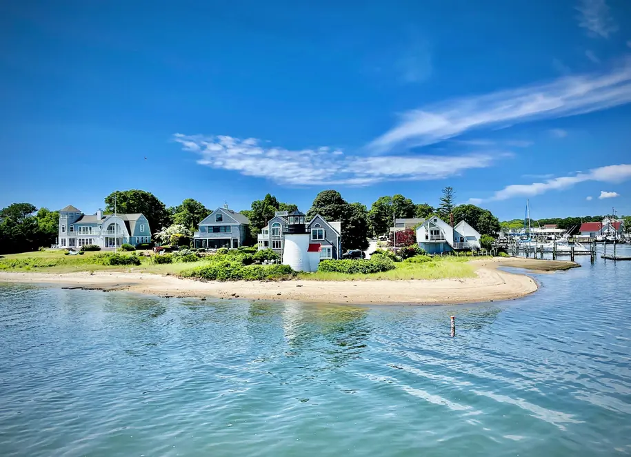 Houston to Nantucket Private Jet
