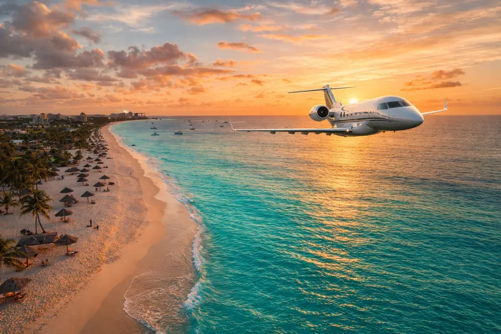 Private Jet to Aruba: Your Guide to Caribbean Luxury Travel
