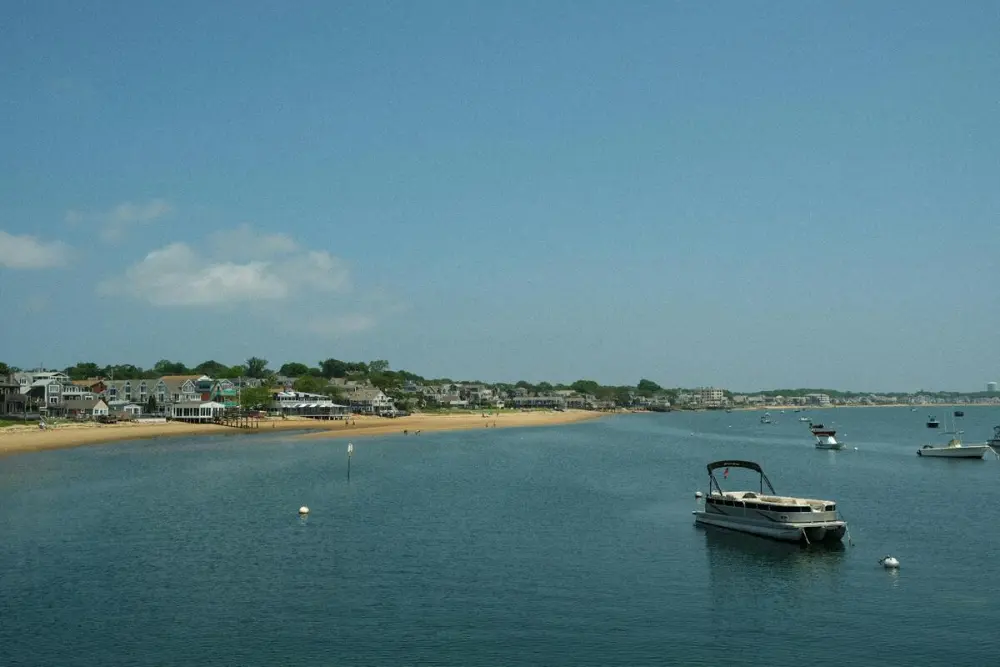 Private jet Charter from New York to Nantucket