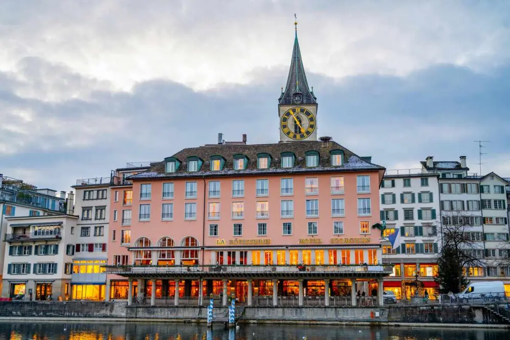 What Is the Best Way to Book a Private Jet to Zurich in 2026?