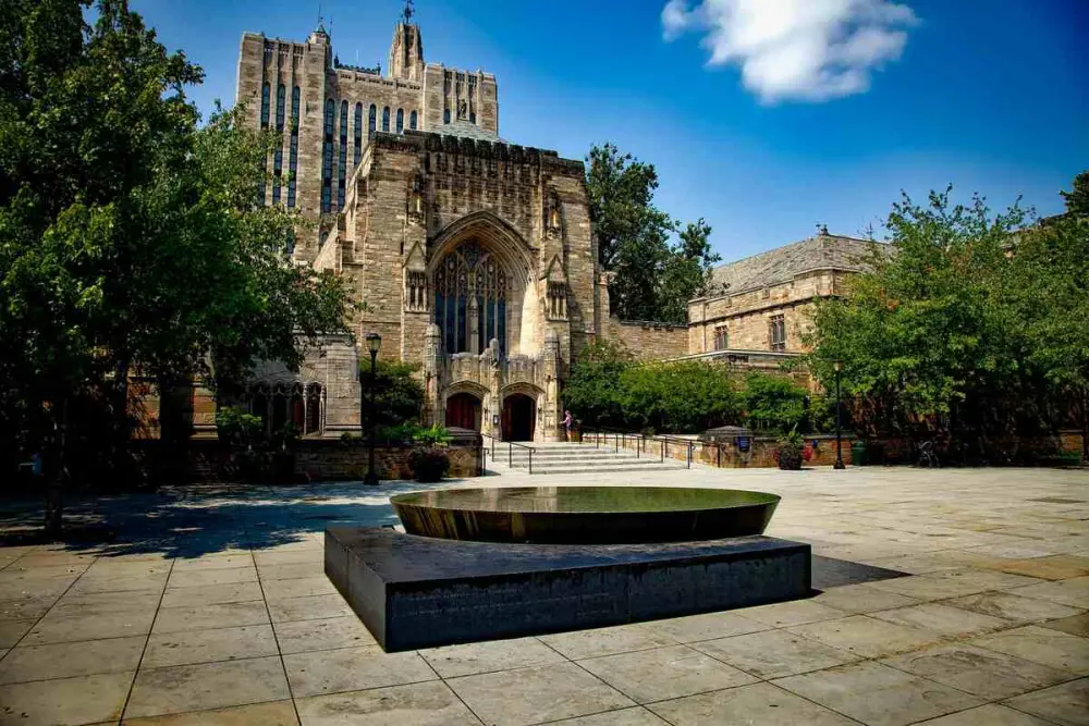 New Haven CT private jet charter. Wholesale rates. No broker markup.